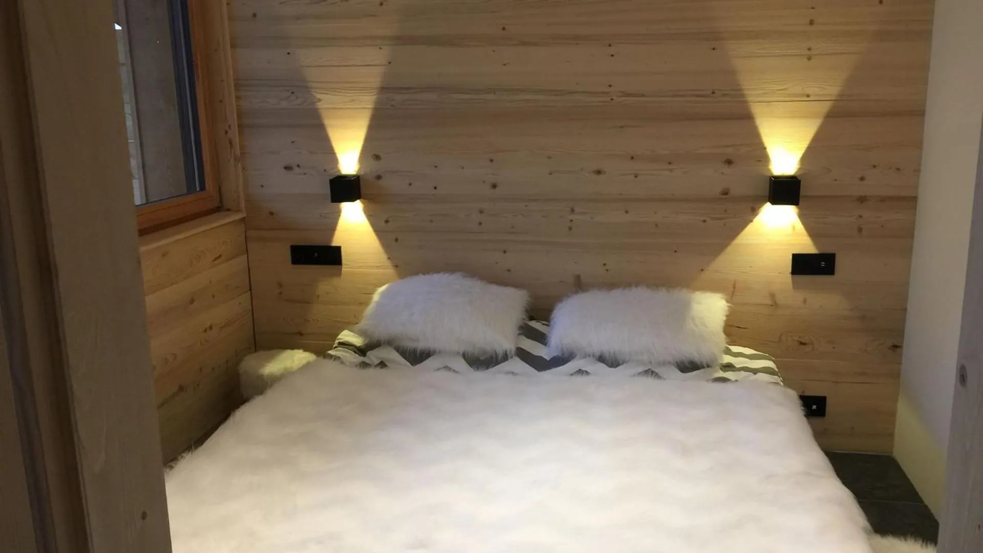 Appartement Bois Colombes Chatel Reservation France