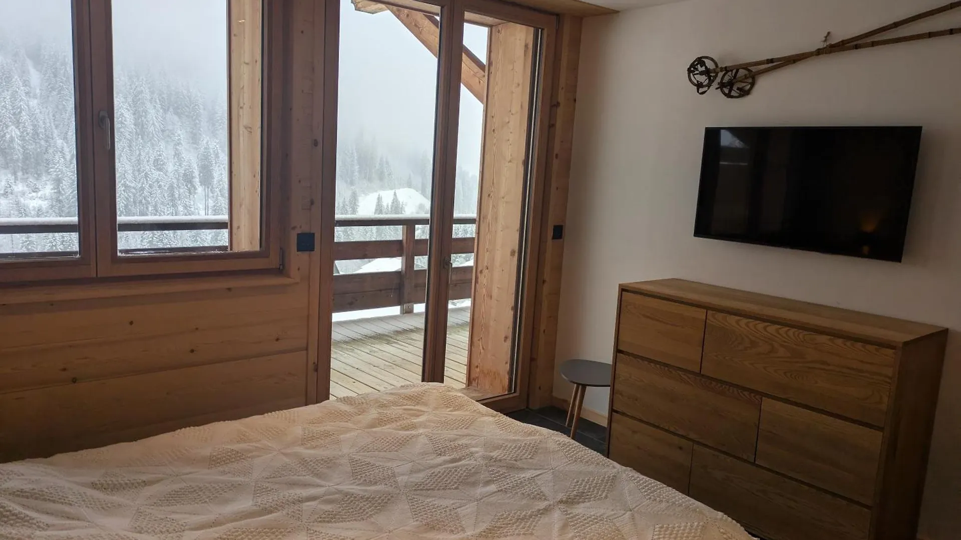 Appartement Bois Colombes Chatel Reservation 0*,  France